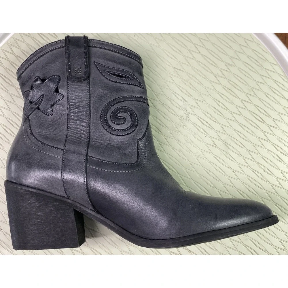 Carlos‎ by Carlos Santana Women's Leather Ankle Boots Blue/Gray Bootie Sz. 9.5